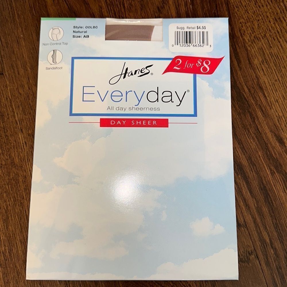 Vintage new in packaging Hanes Everyday Day Sheer natural colored hosiery